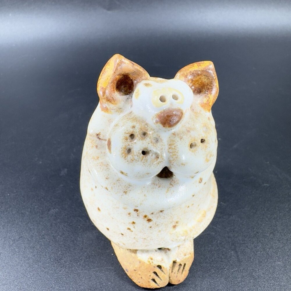 Vintage Hand Made Stoneware Pottery Kitty Cat Cardholder Figurine Speckled Glaze
